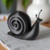 6883845750_dekorativnaya-figurka-snail.png Декоративна фігурка “Snail Deco” — символ спокою та затишку Декор інтер’єру | Декор равлик | Стильна фігурка з сучасним дизайном