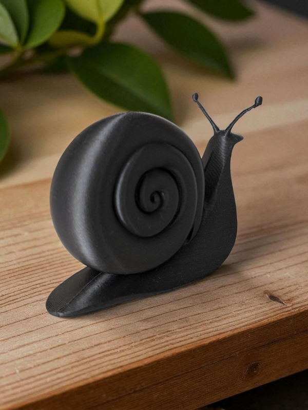 6883845755_dekorativnaya-figurka-snail.png Декоративна фігурка “Snail Deco” — символ спокою та затишку Декор інтер’єру | Декор равлик | Стильна фігурка з сучасним дизайном