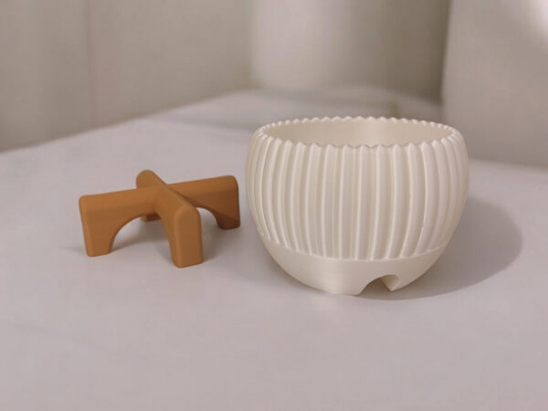 6891045753_tsvetochnyj-gorshok-na.jpg Квітковий горщик на ніжках Ribbed Bowl — фактурне кашпо для рослин, сукулентів, орхідей, фікусів і сучасного інтер’єру
