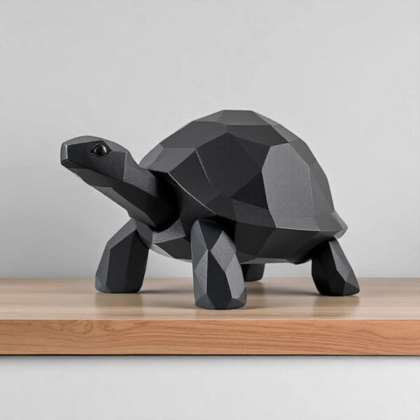 Декоративна статуетка черепахи Low Poly Turtle — геометрична фігура для дому, офісу, кав’ярні, фотозони та подарунка