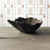 6914377871_sovremennaya-chasha-v.jpg Декоративна миска у формі листка Leaf Bowl — хвиляста чаша для декору, фруктів, свічок, прикрас, фотозони та сучасного інтер’єру