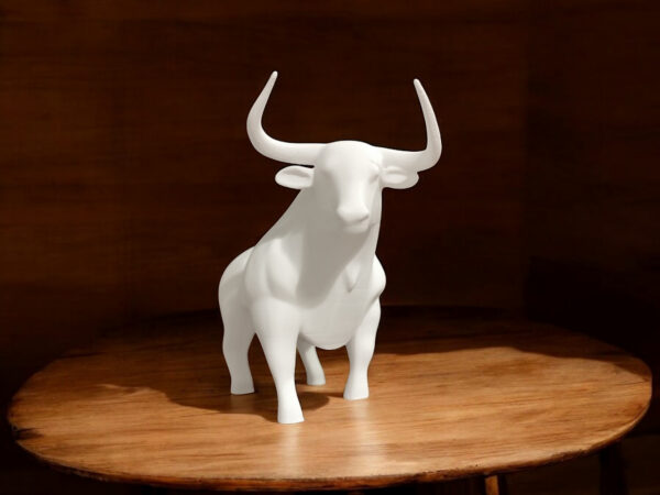 Декоративна статуетка бика Bull Power Decor — фігурка для офісу, кабінету та подарунка