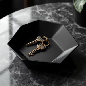 7124631647_dekorativnaya-shestiugolnaya-tarelka.jpg Hexa Catch Tray — шестикутна тарілка-органайзер для ключів, прикрас та дрібниць