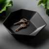 7124631655_dekorativnaya-shestiugolnaya-tarelka.jpg Hexa Catch Tray — шестикутна тарілка-органайзер для ключів, прикрас та дрібниць