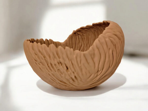 7124661369_miska-dekorativnaya-organicheskoj.jpg Terra Drift — декоративна чаша органічної форми для фруктів та стильного інтер’єру