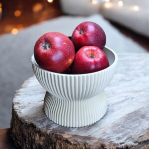 7125766911_miska-dekorativnaya-relefnaya.jpg Ribbed Elegance Bowl — декоративна миска з рельєфними лініями для фруктів, солодощів та інтер’єру