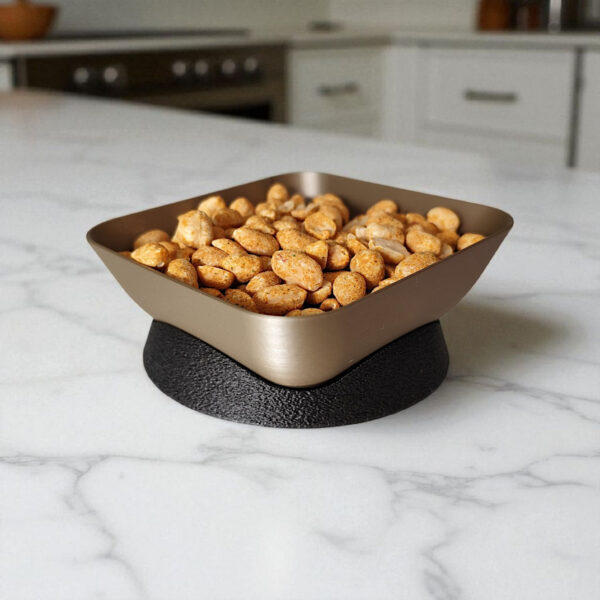 Square Stand Bowl — декоративна чаша на підставці для снеків, горіхів та сервірування