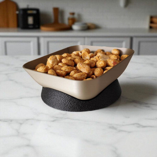 Square Stand Bowl — декоративна чаша на підставці для снеків, горіхів та сервірування