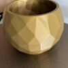 Crystal Stone — декоративне кашпо у формі кристала для орхідей, сукулентів та інтер’єру
