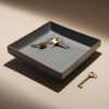 7383175567_minimalistichnyj-kvadratnyj-lotok.jpg Square Tray — квадратний декоративний лоток-органайзер для дому та офісу